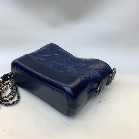 Chanel Women Pre-Loved Bag Very Good Condition - Picture 7 of 9